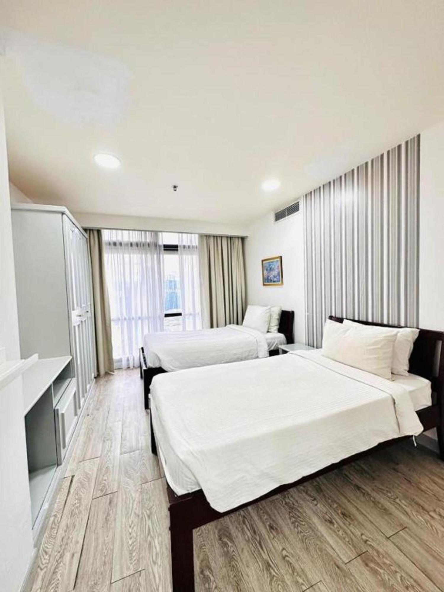 Famous Service Times Square Kl Apartment