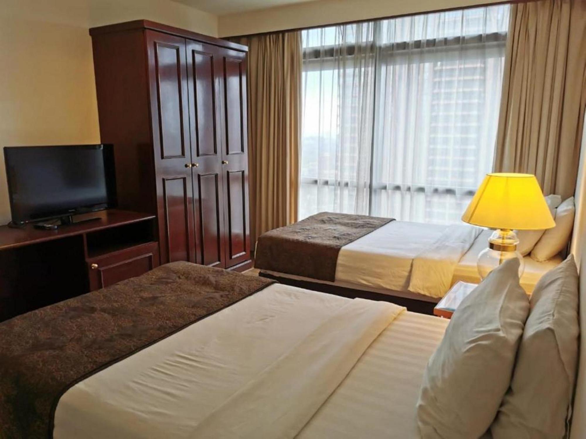 Pangsapuri Famous Service Times Square Kl