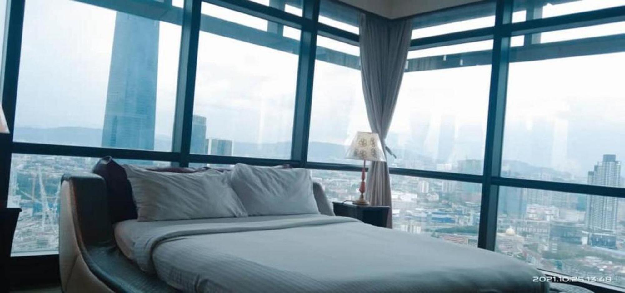 Famous Service Times Square Kl * Kuala Lumpur