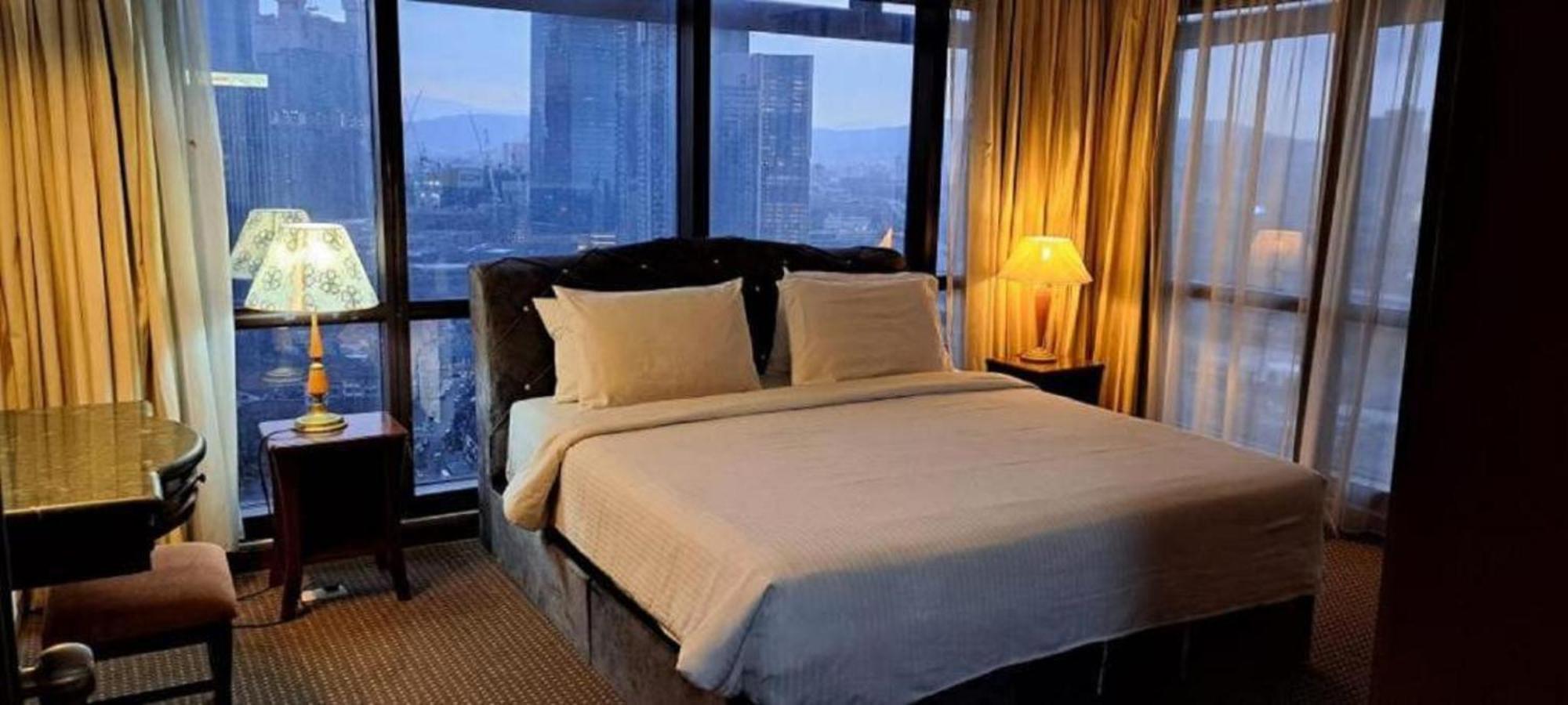 Famous Service Times Square Kl Apartment