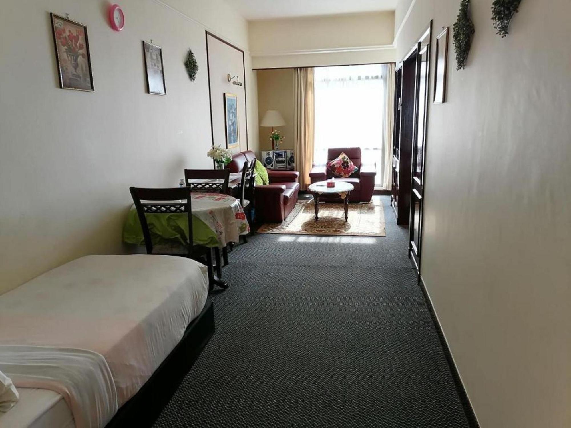 Pangsapuri Famous Service Times Square Kl Kuala Lumpur